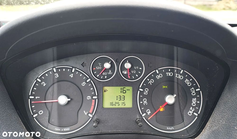 Ford Fiesta 1.3 Ambiente - 34