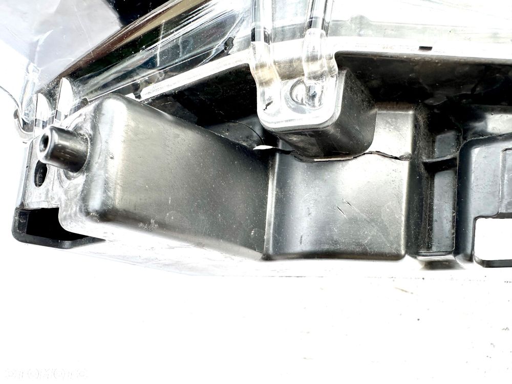 SUZUKI S-CROSS II 2022 - REFLEKTOR FULL LED LAMPA LEWA L SCROSS ORYGINAŁ OE - 9