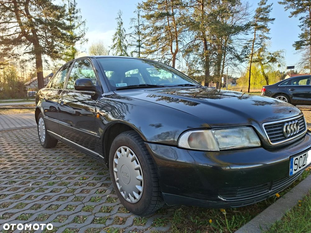 Audi A4 Limousine 1.6 - 7