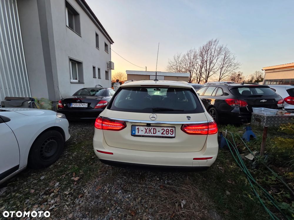 Mercedes-Benz Klasa E - 5