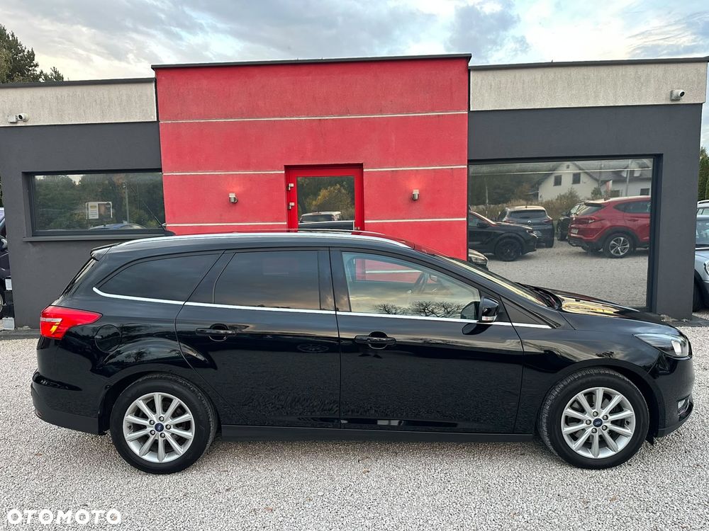 Ford Focus 2.0 EcoBlue Active Business - 23