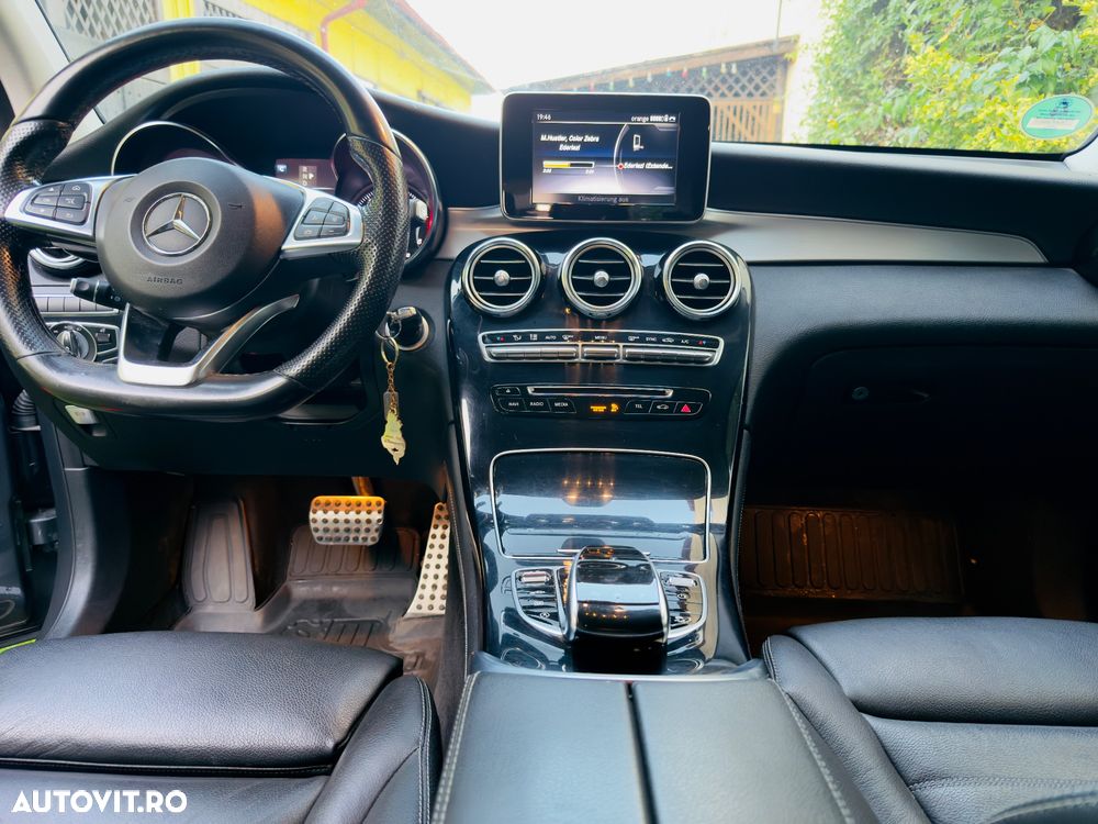 Mercedes-Benz GLC - 11