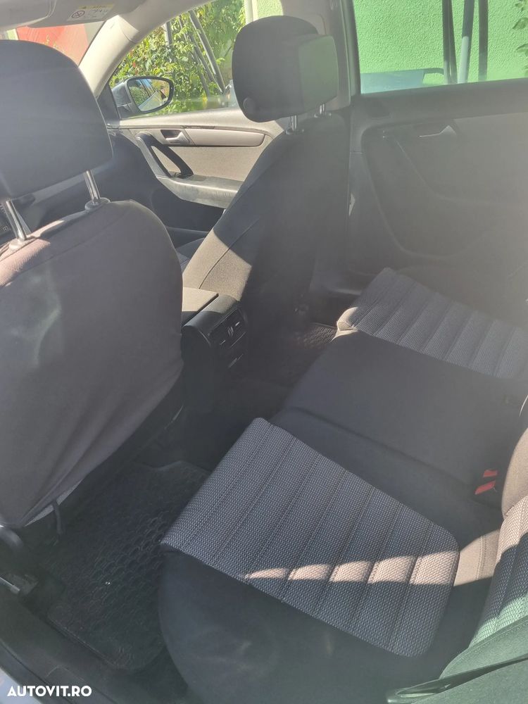 Volkswagen Passat - 7