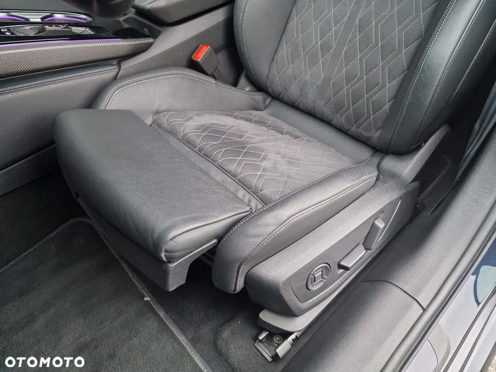 Audi A6 Avant TFSI S tronic - 13