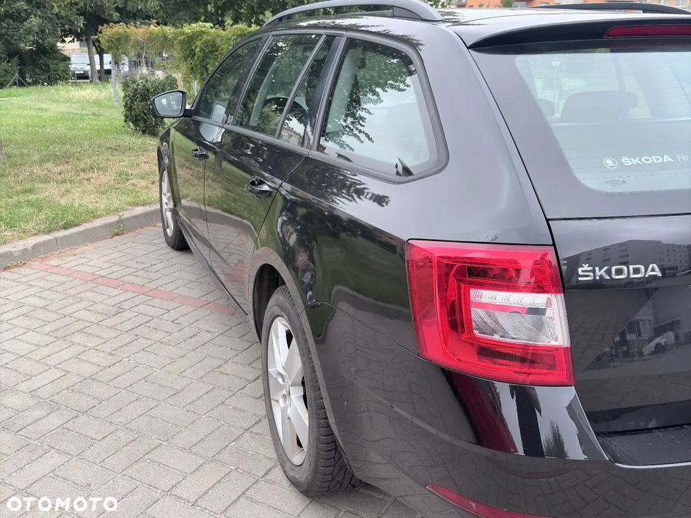 Skoda Octavia 1.6 TDI Ambition - 6