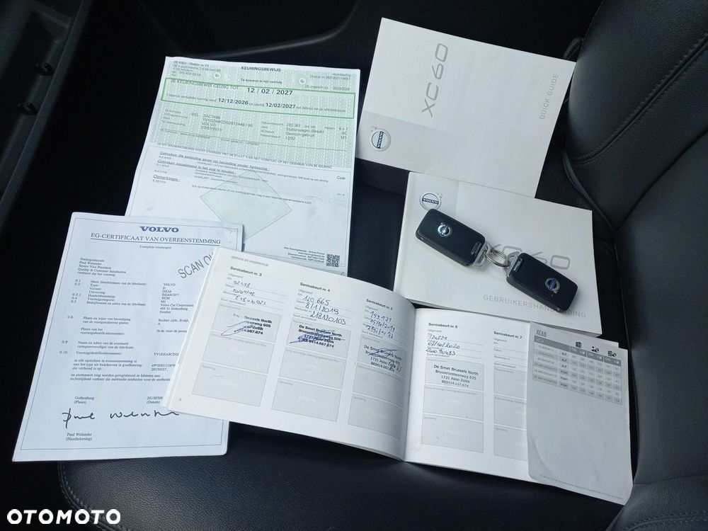 Volvo XC 60 D4 Geartronic Momentum - 38