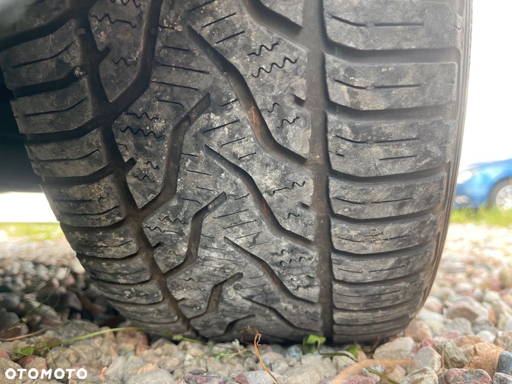 Ford Galaxy 2.0 TDCi Trend - 24