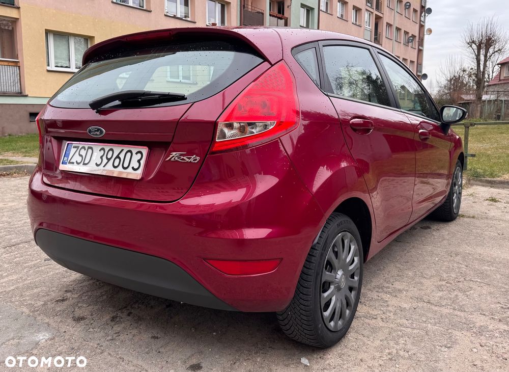 Ford Fiesta 1.25 Celebration - 7