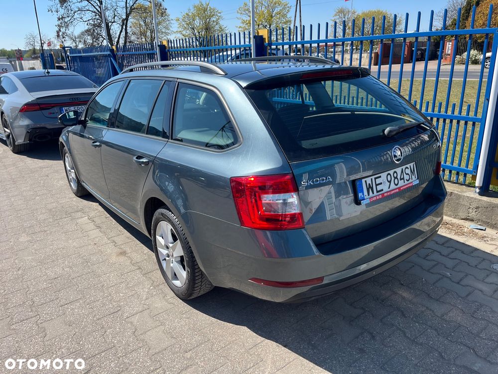Skoda Octavia - 3