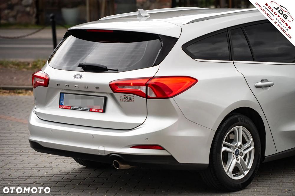 Ford Focus 1.0 EcoBoost Trend - 10