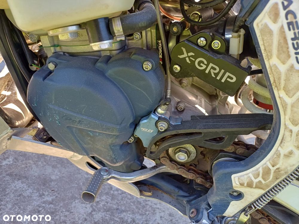 Husqvarna TE - 9