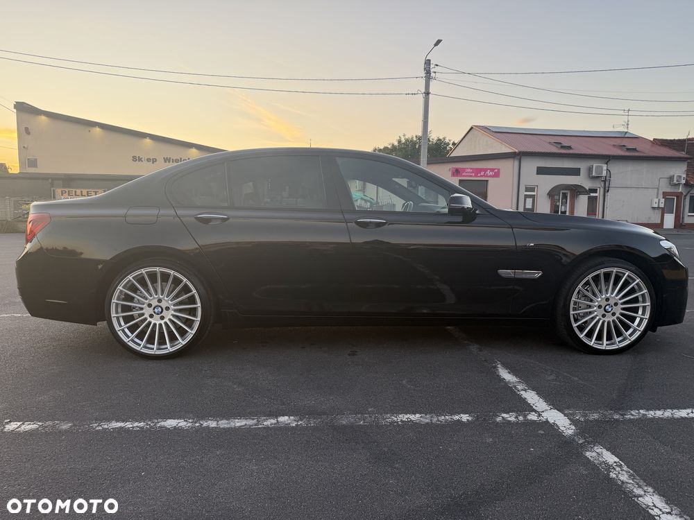 BMW Seria 7 - 2