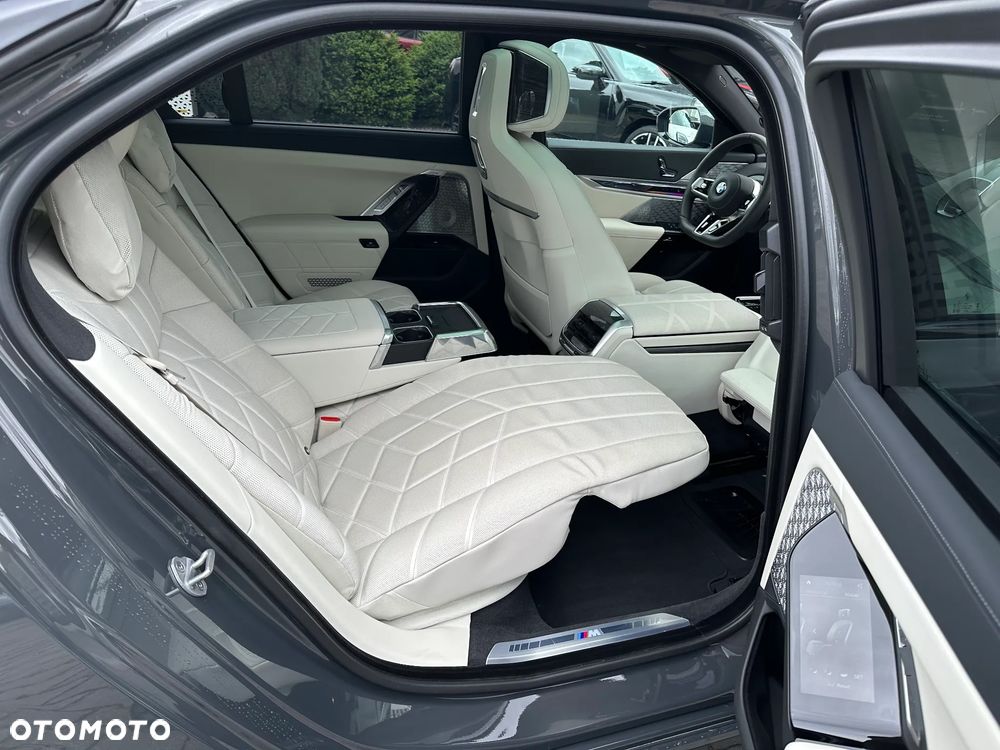 BMW Seria 7 740d xDrive mHEV M Sport sport - 25