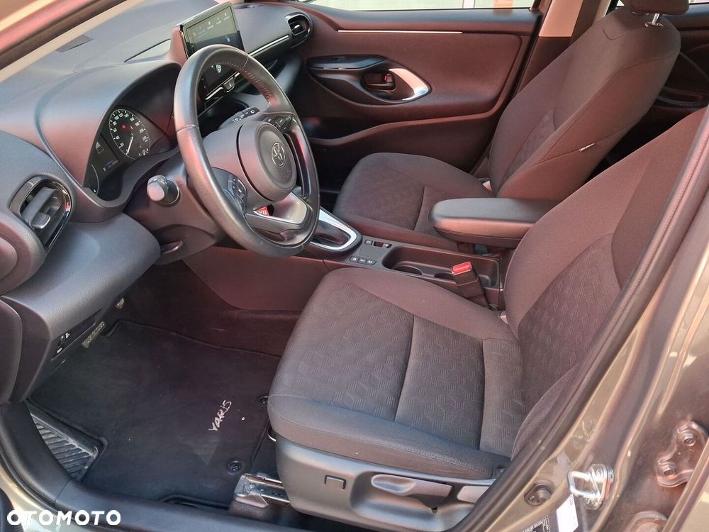 Toyota Yaris - 15