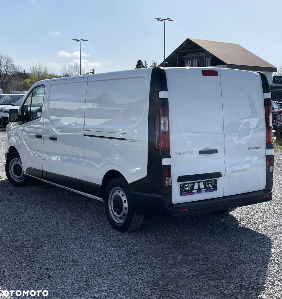 Renault TRAFIC - 11
