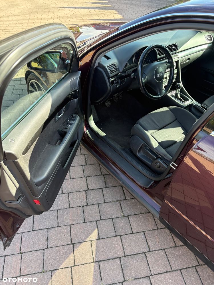 Audi A4 Avant - 7