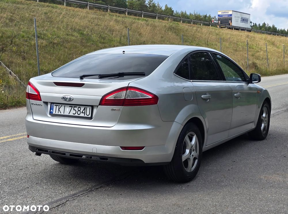 Ford Mondeo 2.0 TDCi Titanium S - 8