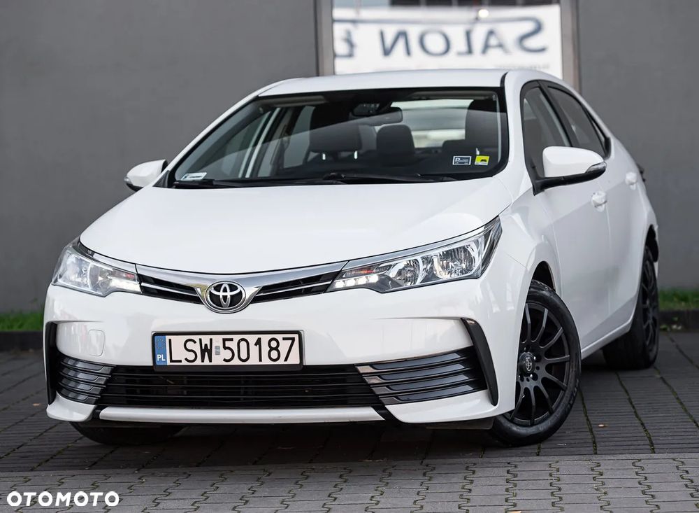 Toyota Corolla 1.4 D-4D Premium - 5