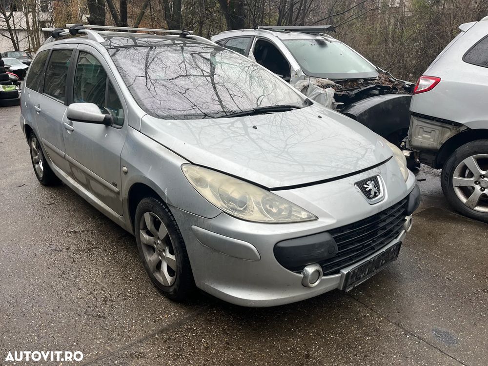 Dezmembrez Peugeot 307 SW facelift break 2006 1,6 HDI gri argintiu - 11