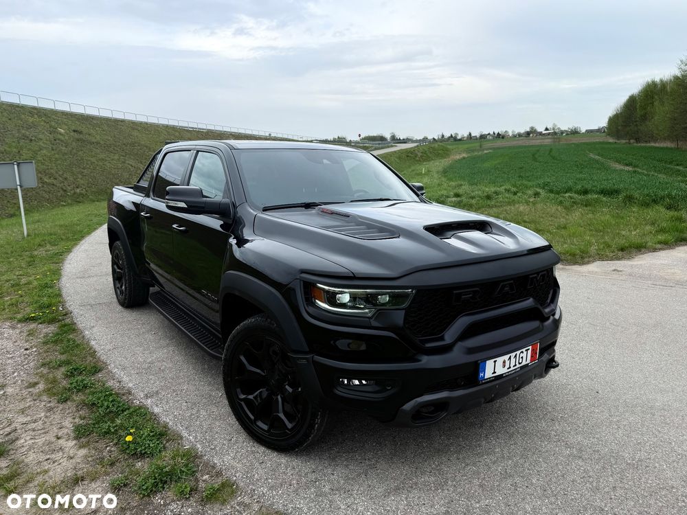 Dodge RAM 1500 5.7 4x4 - 2