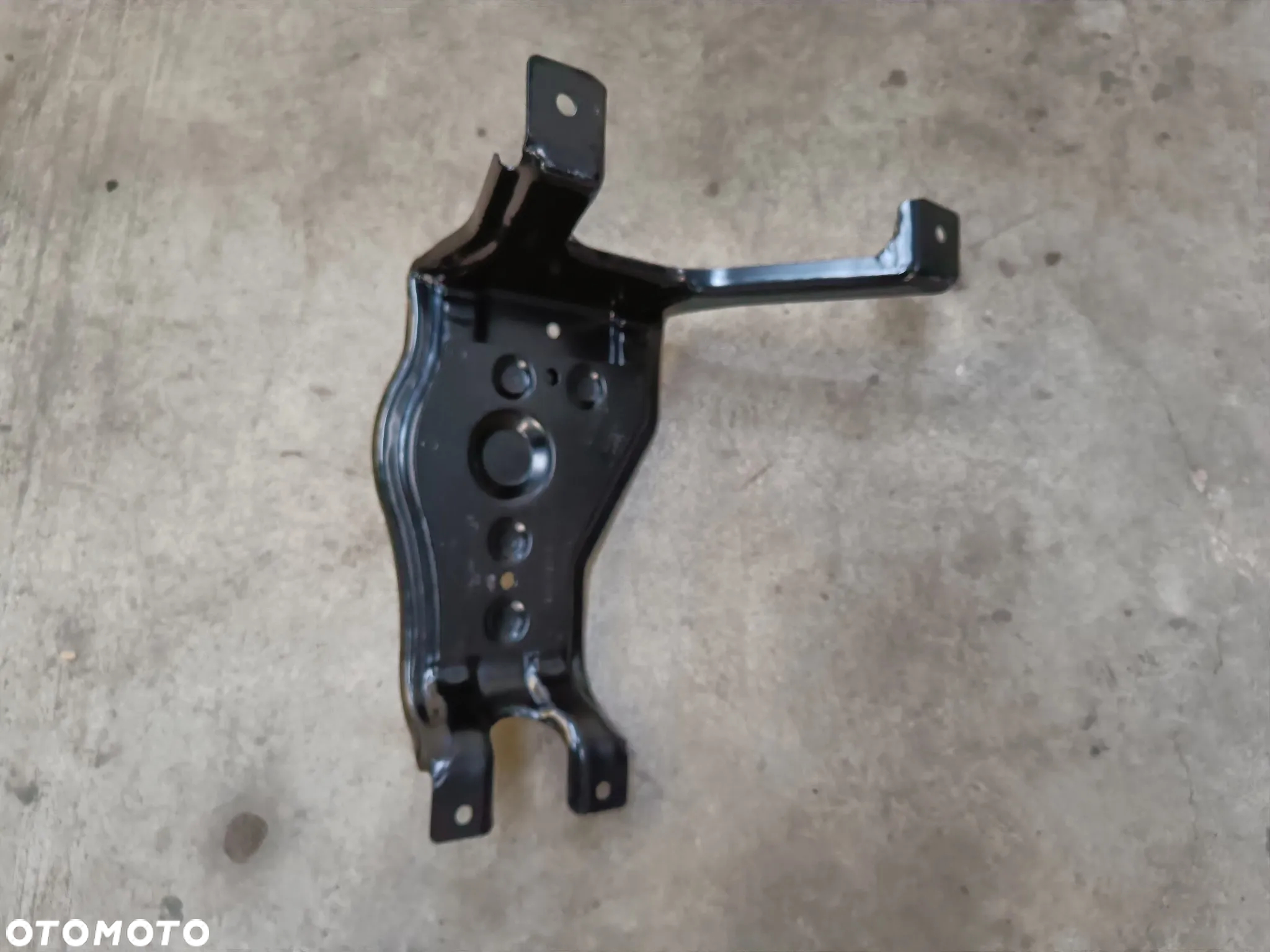 Mocowanie koła zapasowego Audi A6 C7 A7 uchwyt wspornik 4G0802715 - 3