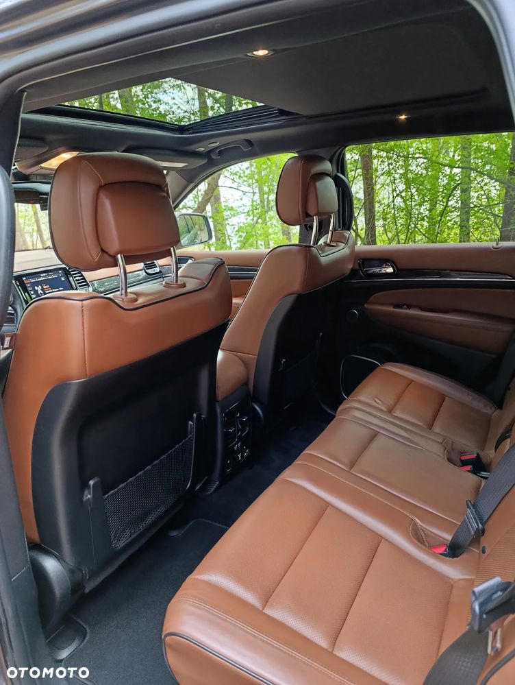 Jeep Grand Cherokee 3.6 V6 Overland - 22