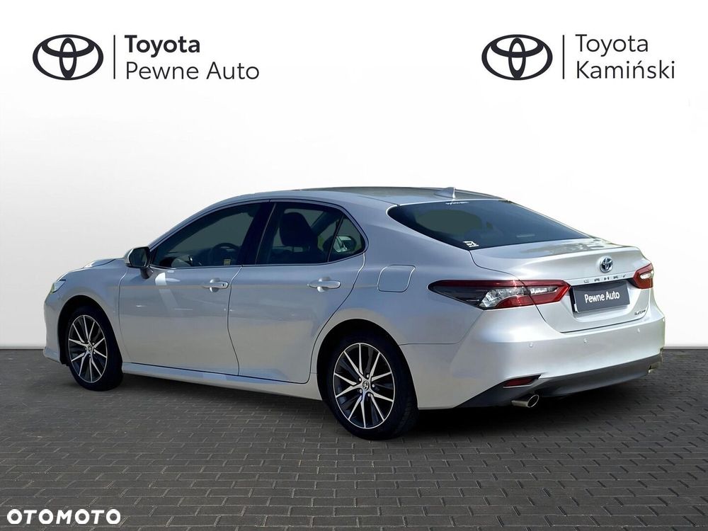 Toyota Camry 2.5 Hybrid Executive CVT - 3
