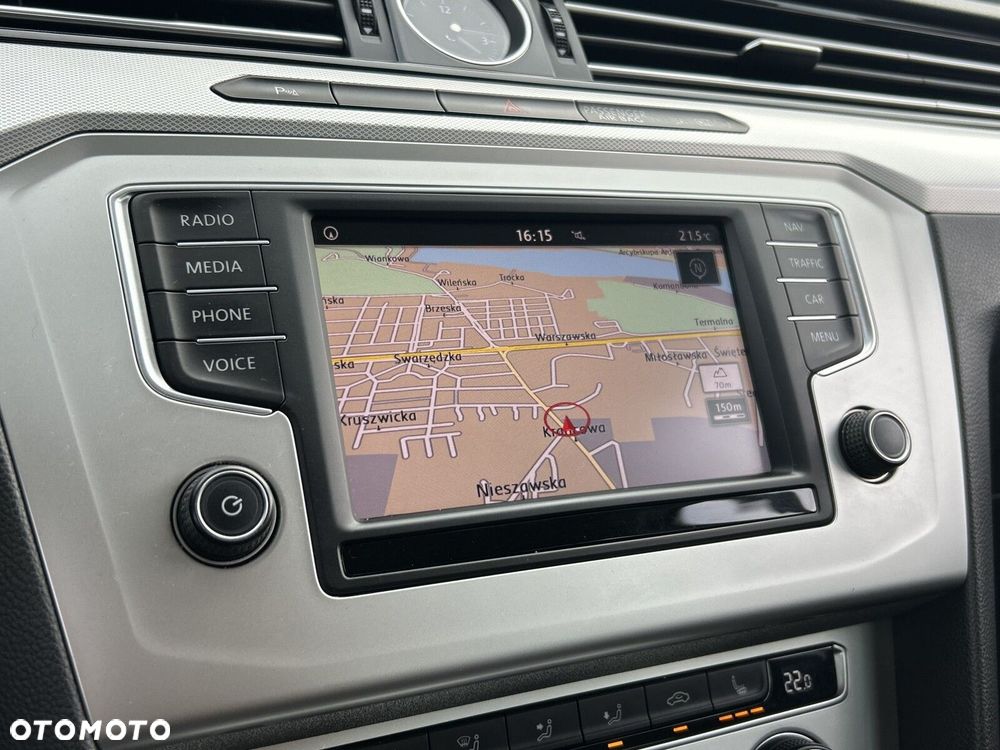 Volkswagen Passat 1.8 TSI BMT Comfortline - 31