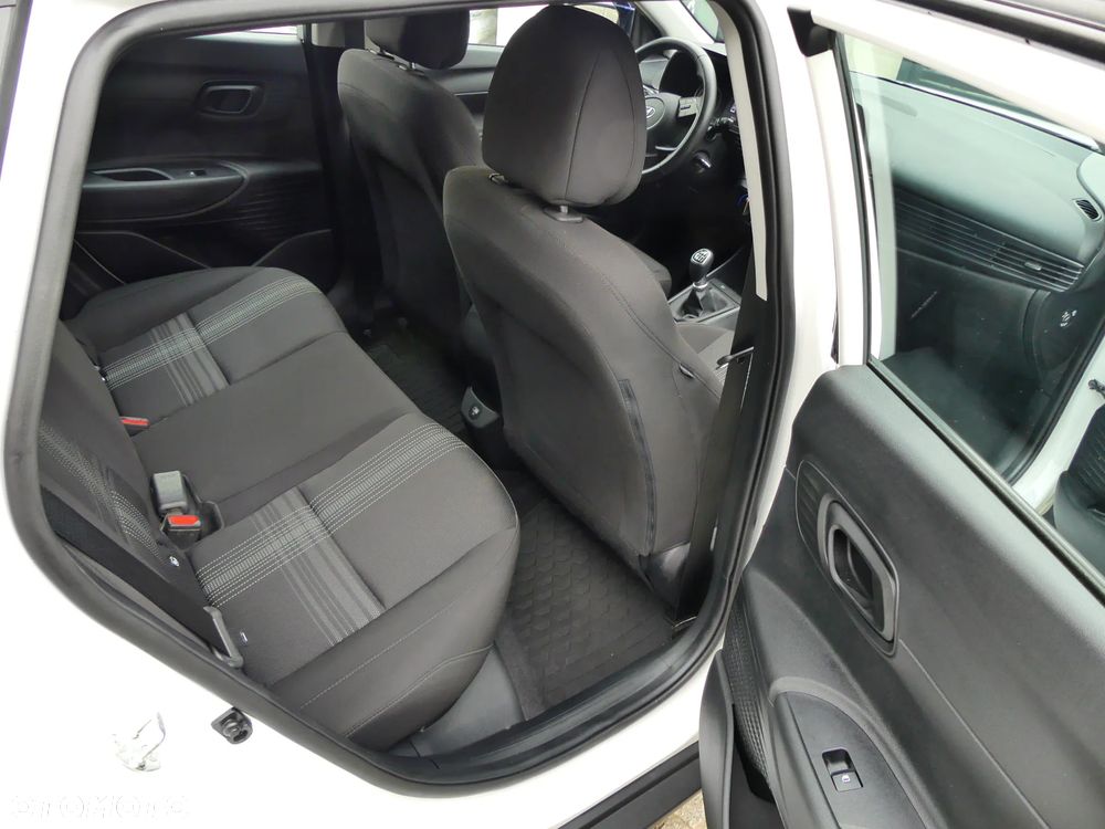 Hyundai Bayon - 24