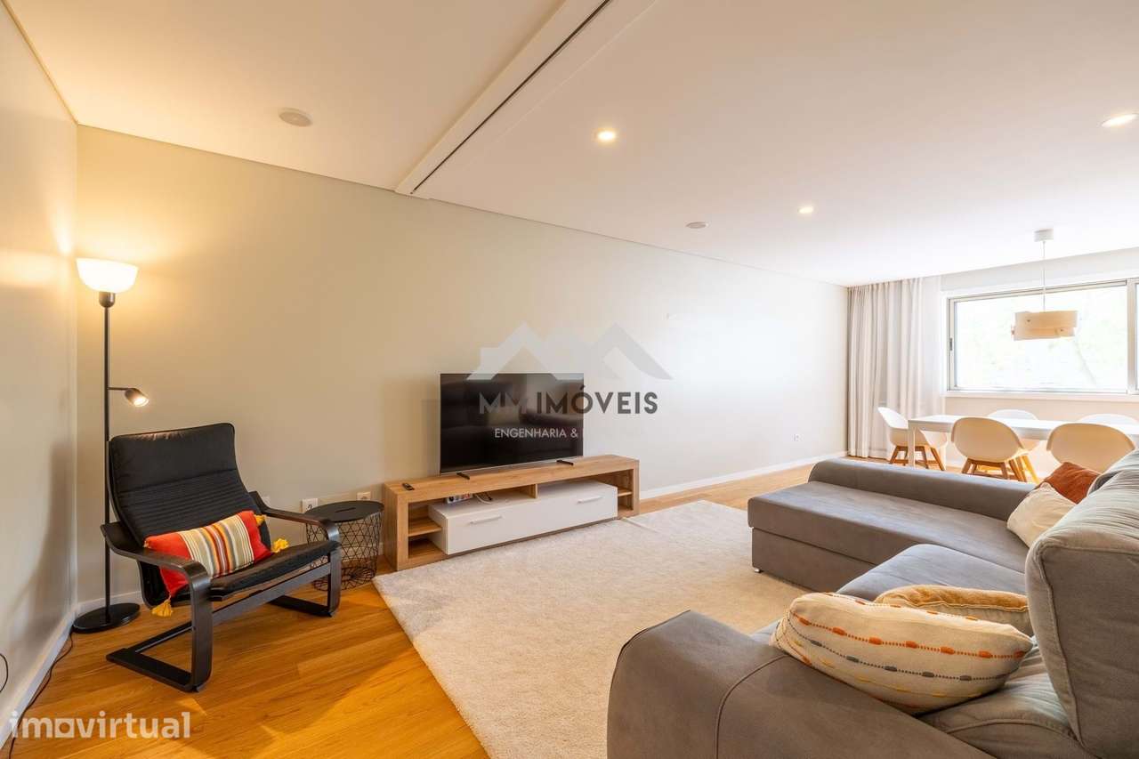 Apartamento T4 | Renovado | Arrendamento | Praia | Matosinhos Sul - Grande imagem: 3/37