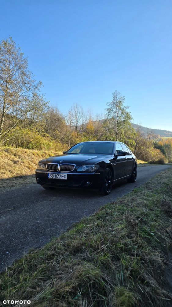 BMW Seria 7 740i - 3