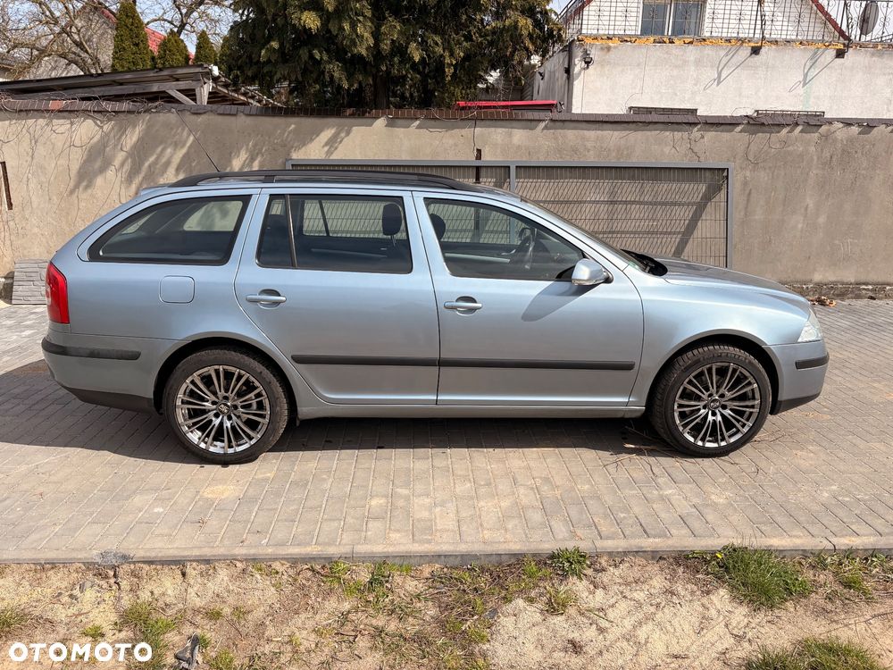 Skoda Octavia 1.6 Classic - 6