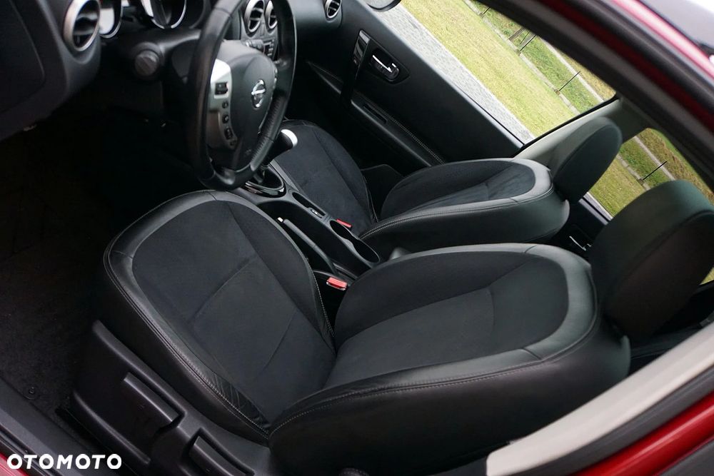 Nissan Qashqai 1.6 I-Way - 23