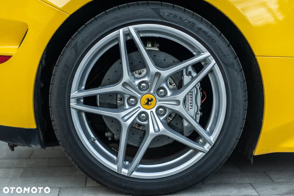 Ferrari California - 7