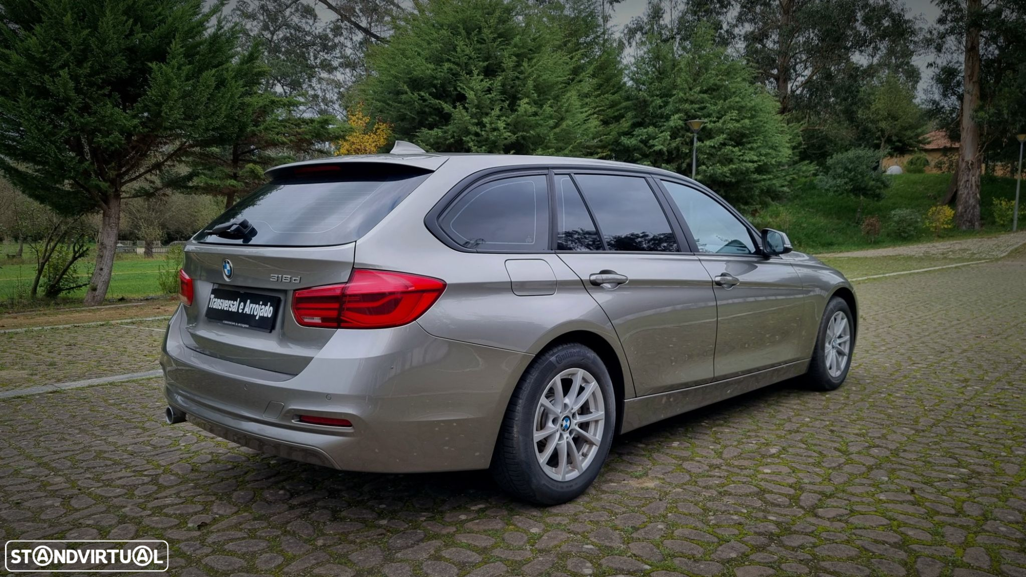 BMW 318 d Touring Advantage - 17