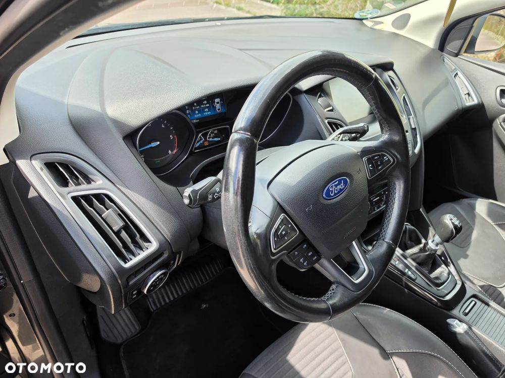 Ford Focus 1.5 TDCi DPF Start-Stopp-System Titanium - 29