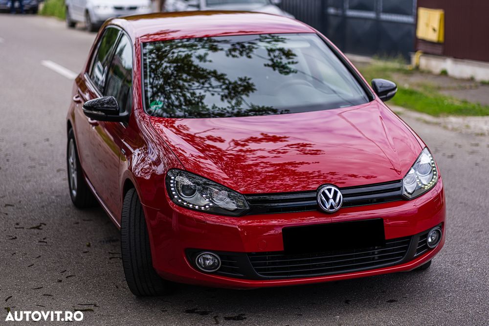 Volkswagen Golf 2.0 TDI DPF MATCH - 4