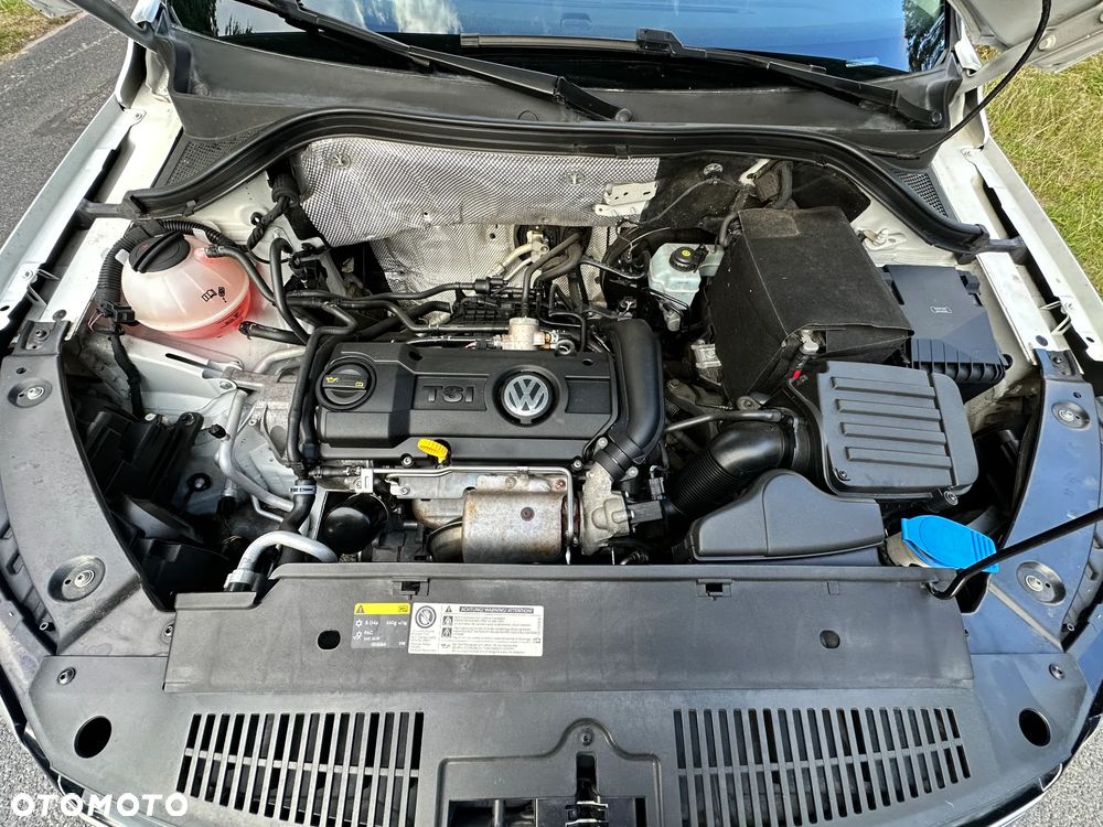 Volkswagen Tiguan 1.4 TSI BlueMotion Technology Lounge Sport & Style - 34