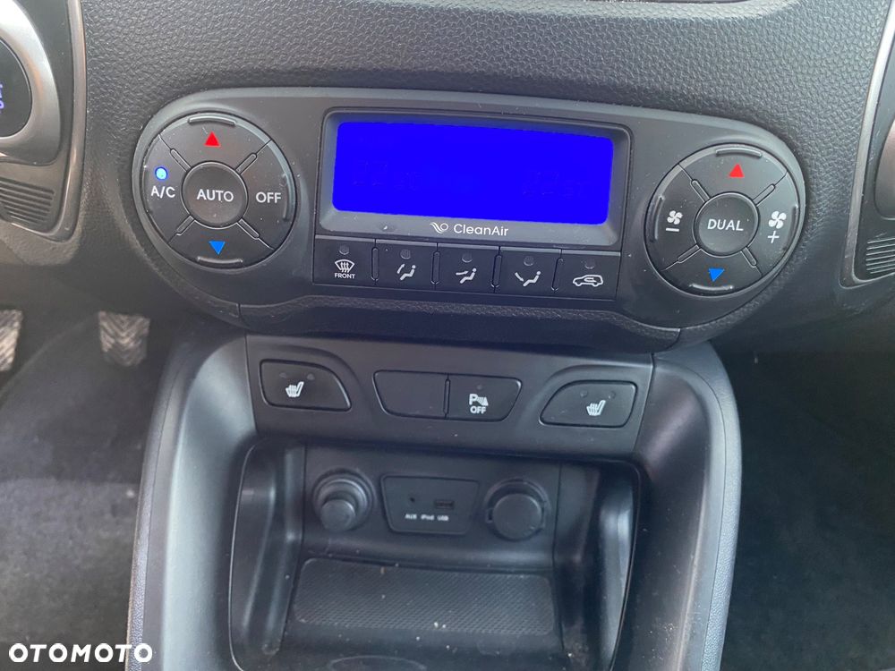 Hyundai ix35 2.0 Premium 2WD - 35