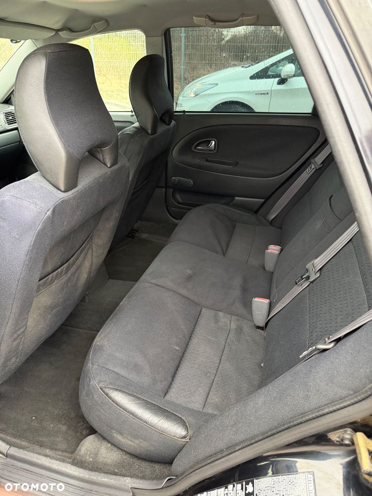 Volvo V40 1.8 Classic Limited Edition - 8