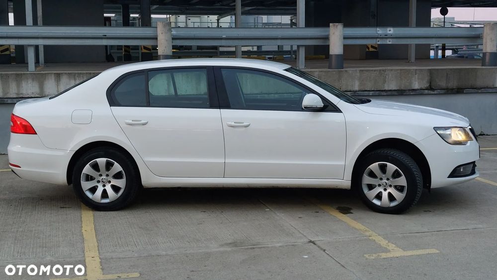 Skoda Superb 1.4 TSI ACTive - 10