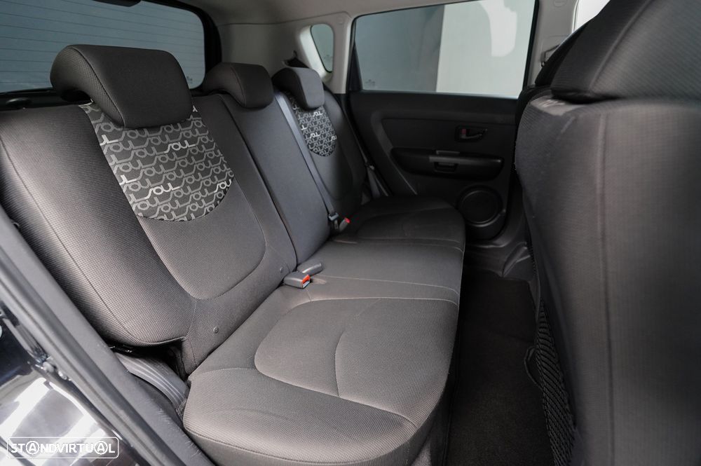 Kia Soul 1.6 CRDi TX - 10