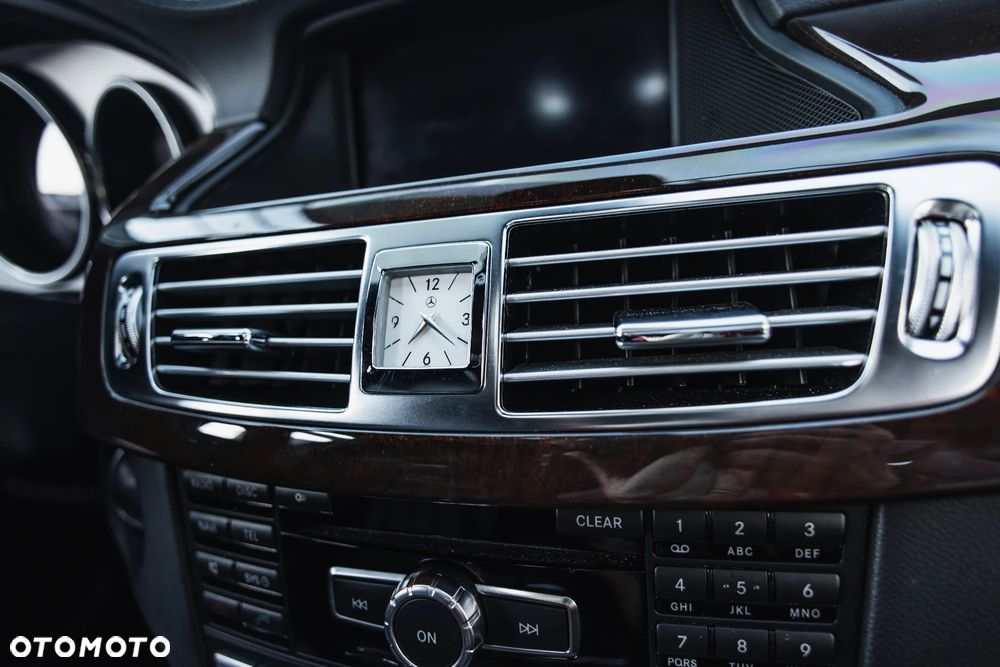 Mercedes-Benz CLS - 23