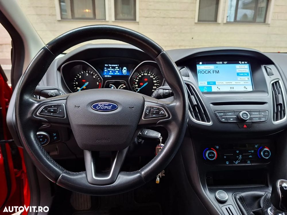 Ford Focus 1.5 TDCi Trend - 6