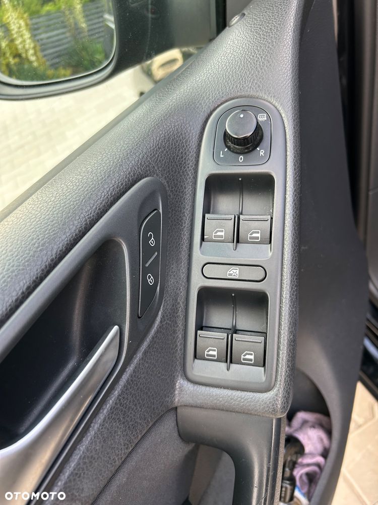 Volkswagen Golf VI 1.6 TDI CityLine - 14