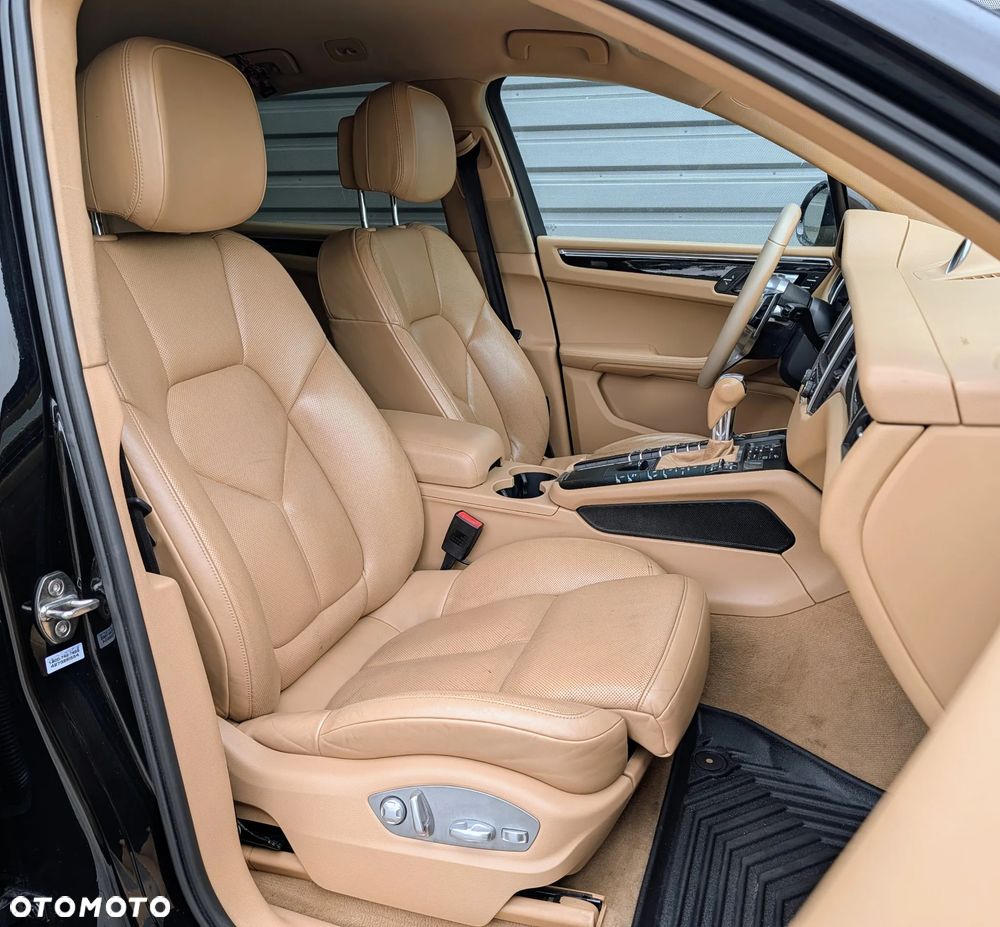 Porsche Macan - 14