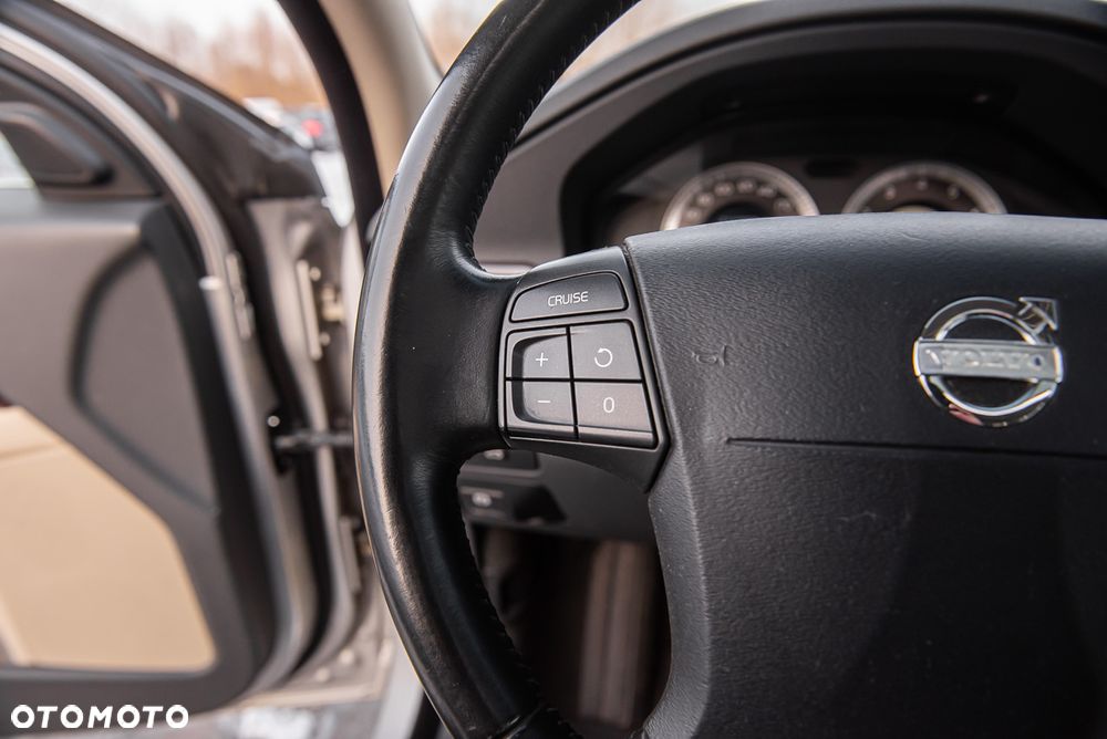 Volvo S80 V8 AWD Summum - 20