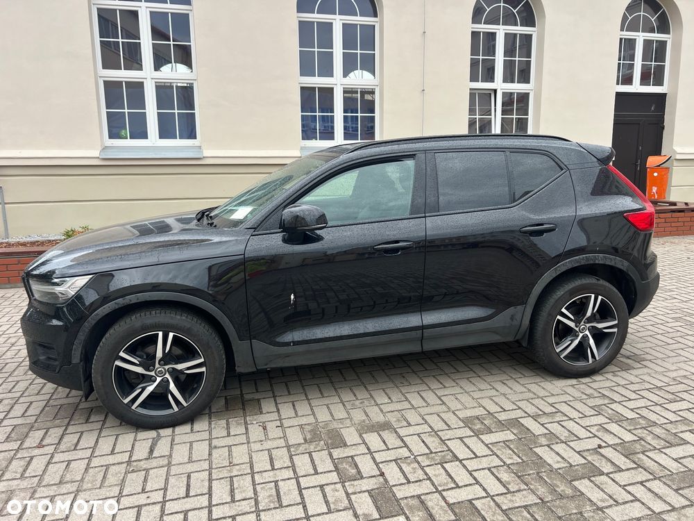 Volvo XC 40 - 3