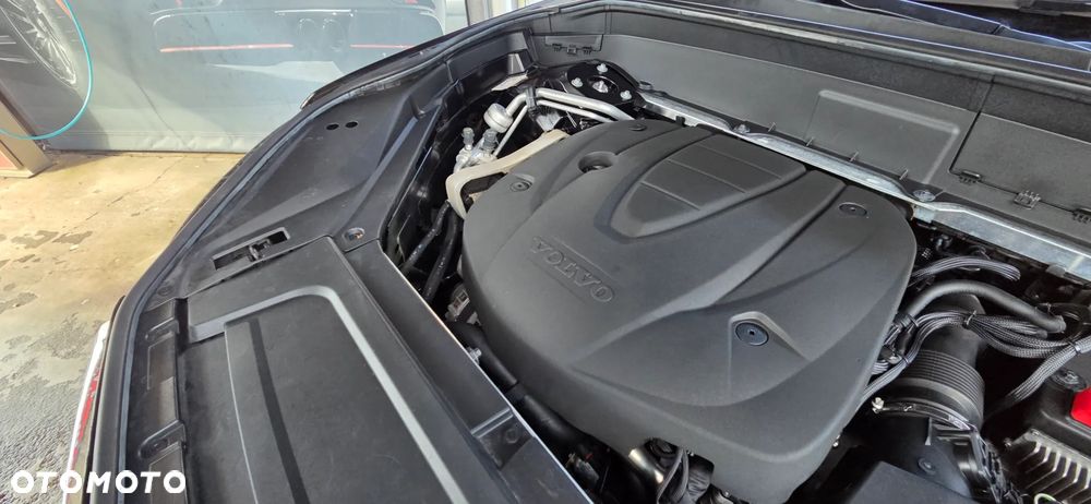 Volvo XC 90 D5 SCR AWD Inscription - 41