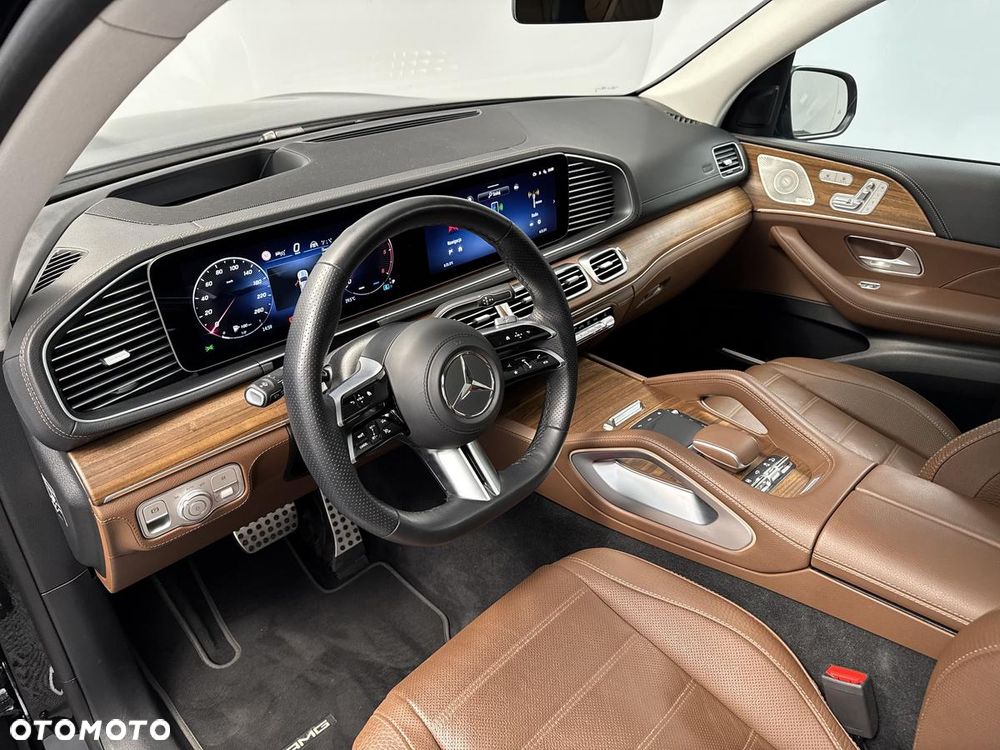 Mercedes-Benz GLS - 14